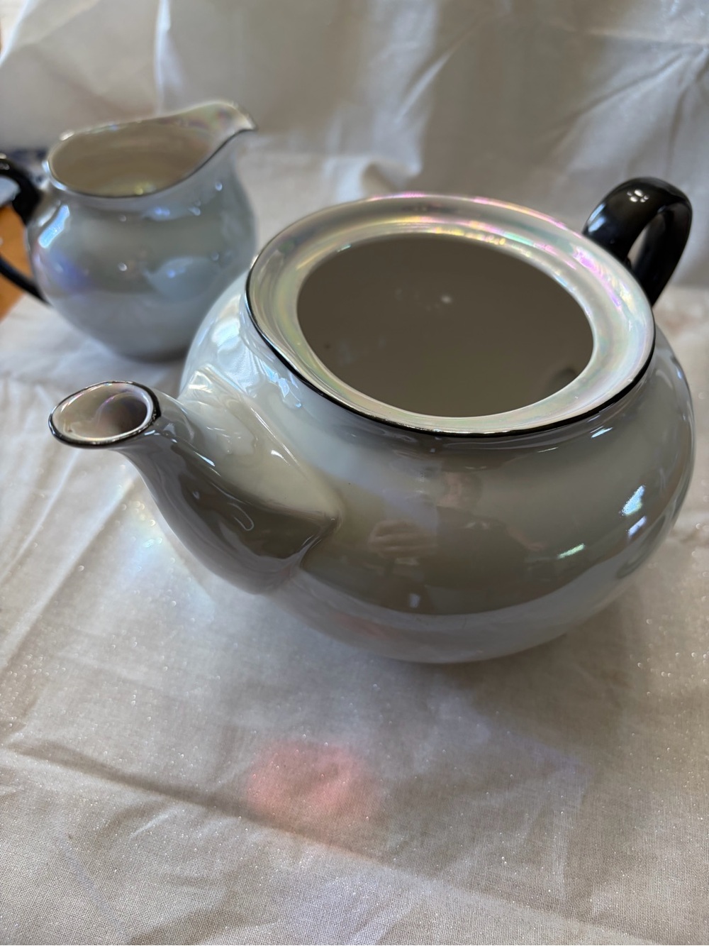 Atlantic Czechoslovakia Sky Blue Luster Ware Black Handle Teapot, Sugar& Creamer - Picture 7 of 16
